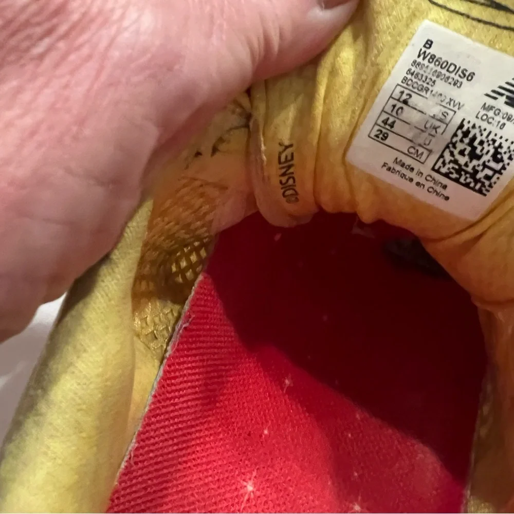 RUN DISNEY New Balance Run Disney 2026 ladies size 12 - Picture 14 of 15